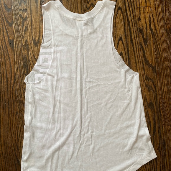 Pink Workout Top - Picture 2 of 3